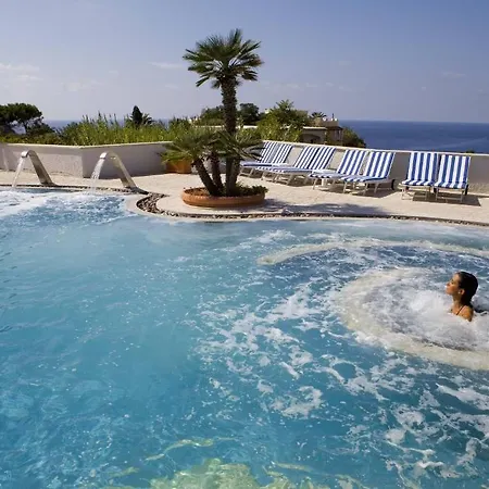 Ξενοδοχείο San Michele Terme & 4*